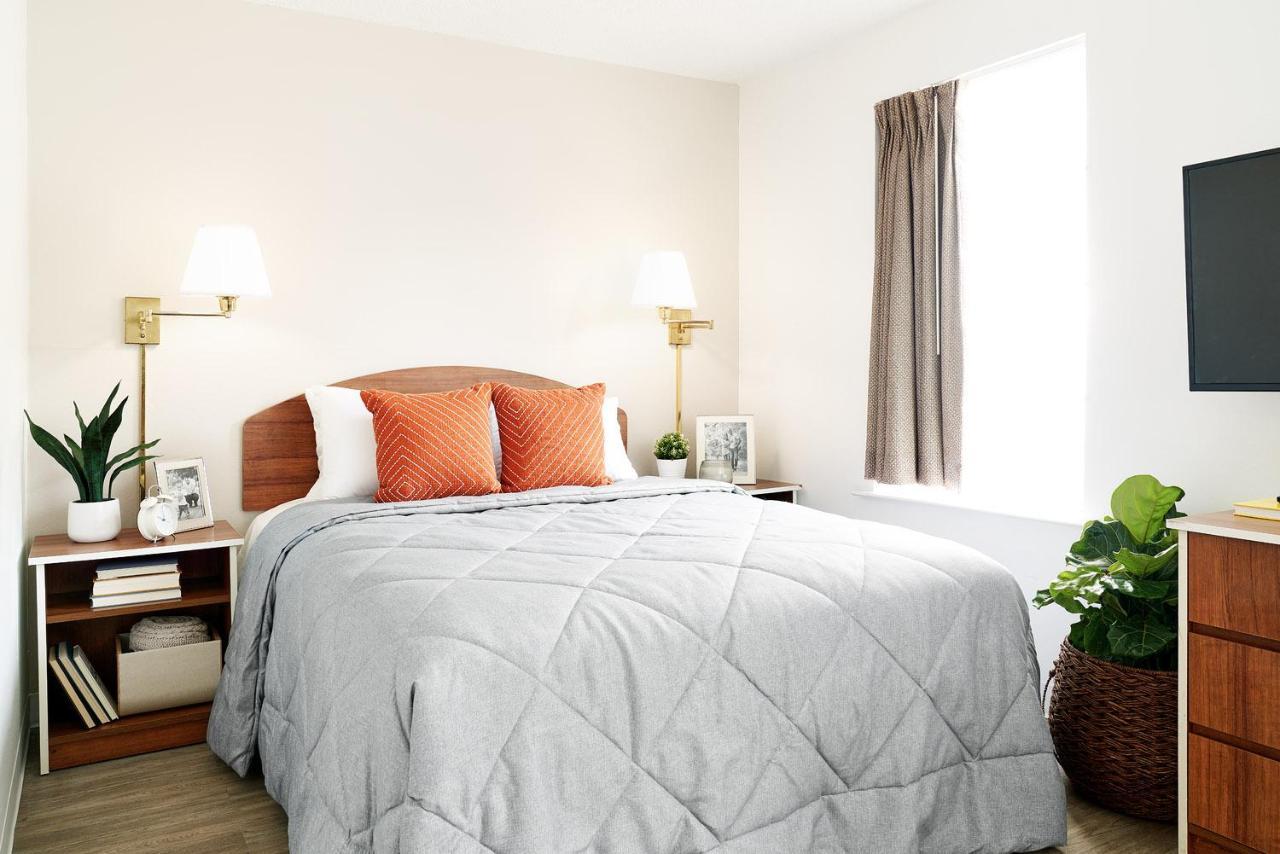 Intown Suites Extended Stay Houston Tx - Stuebner Airline Rd Louetta Dış mekan fotoğraf